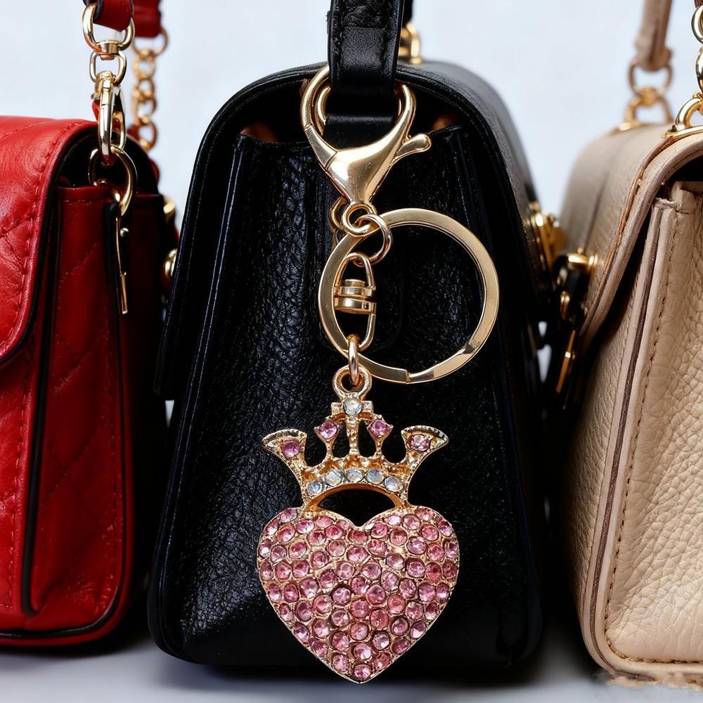 

Valentine s Day Rhinestone Heart Crown Keychain - Lightweight Metal Pendant розовый