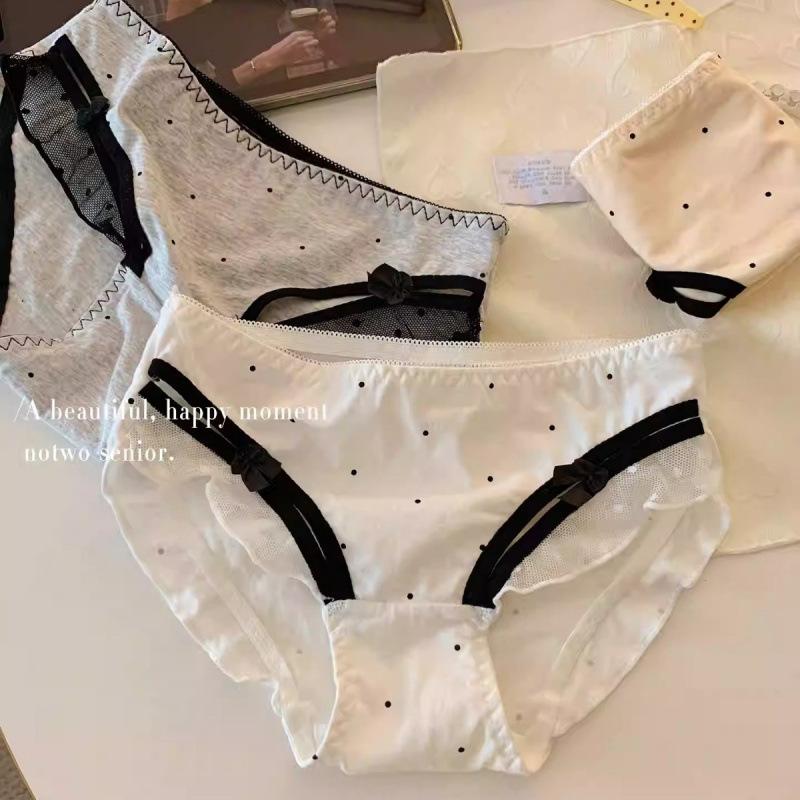 Female Summer New Style Sexy Lace Edge Sweet Old Style Small Wave Point Briefs