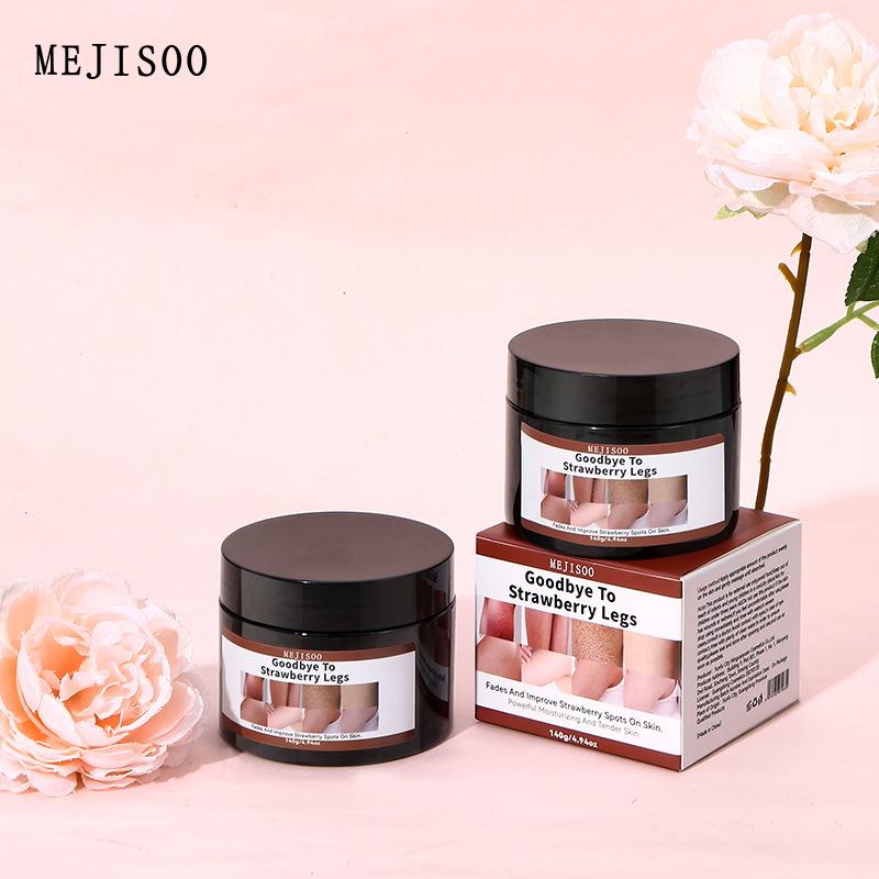 

Chicken skin cream, smooth and tender body, improves roughness. 140g