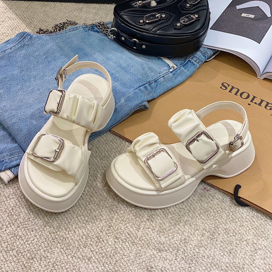 

Сандалии с жемчугом Туфли на низком каблуке с ремешком Шлепанцы из ткани и резины Босоножки с ниткой и бусинами на копытах Женские сандалии из микрофибры на низком каблуке 35 бежевый