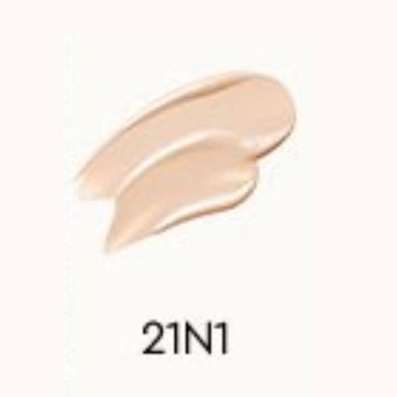 HERA NEW Black Cushion Foundation 15 g (21N1 / 21C1 / 17C1 / 23N1 / 17N1) 21N1