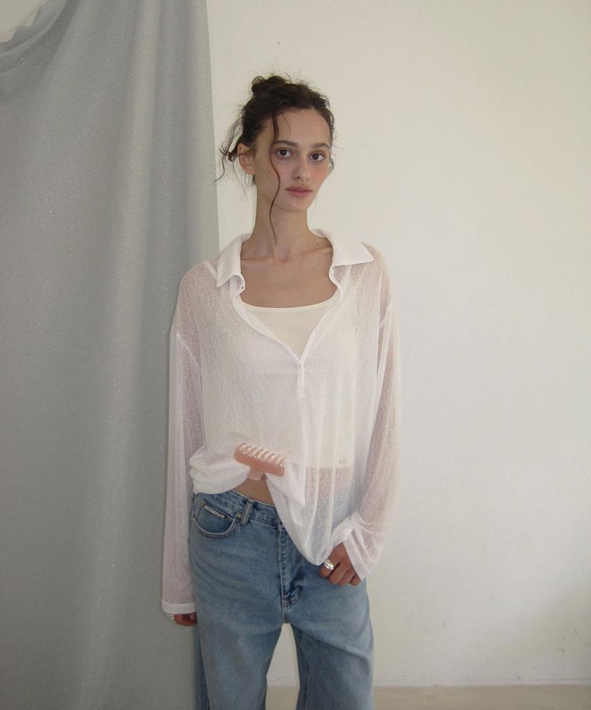 Eopaeleolakaibeu Veil Sheer Layered Knit - Ivory