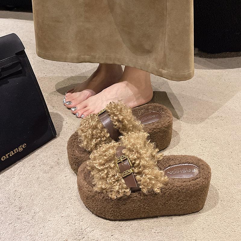 Fashion thick-soled fluffy slippers for women's outerwear 2025 autumn and winter new cotton-added thickened one-pedal casual slippers