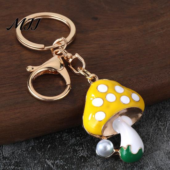 Faux Pearl Combination Keychain Zinc Alloy Pendant, Dripping Process Key Ring with Imitation Cartoon Charm Mushroom Shape, Multiple Colors Bag