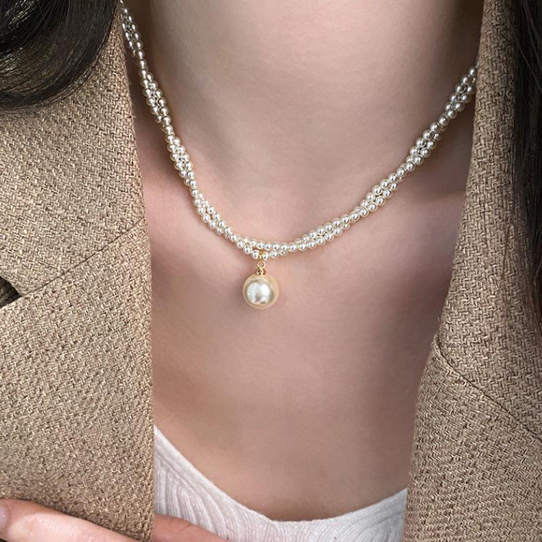 Elegant Retro Double-Layer Necklace for Women - Light Luxury Romantic Collarbone Chain