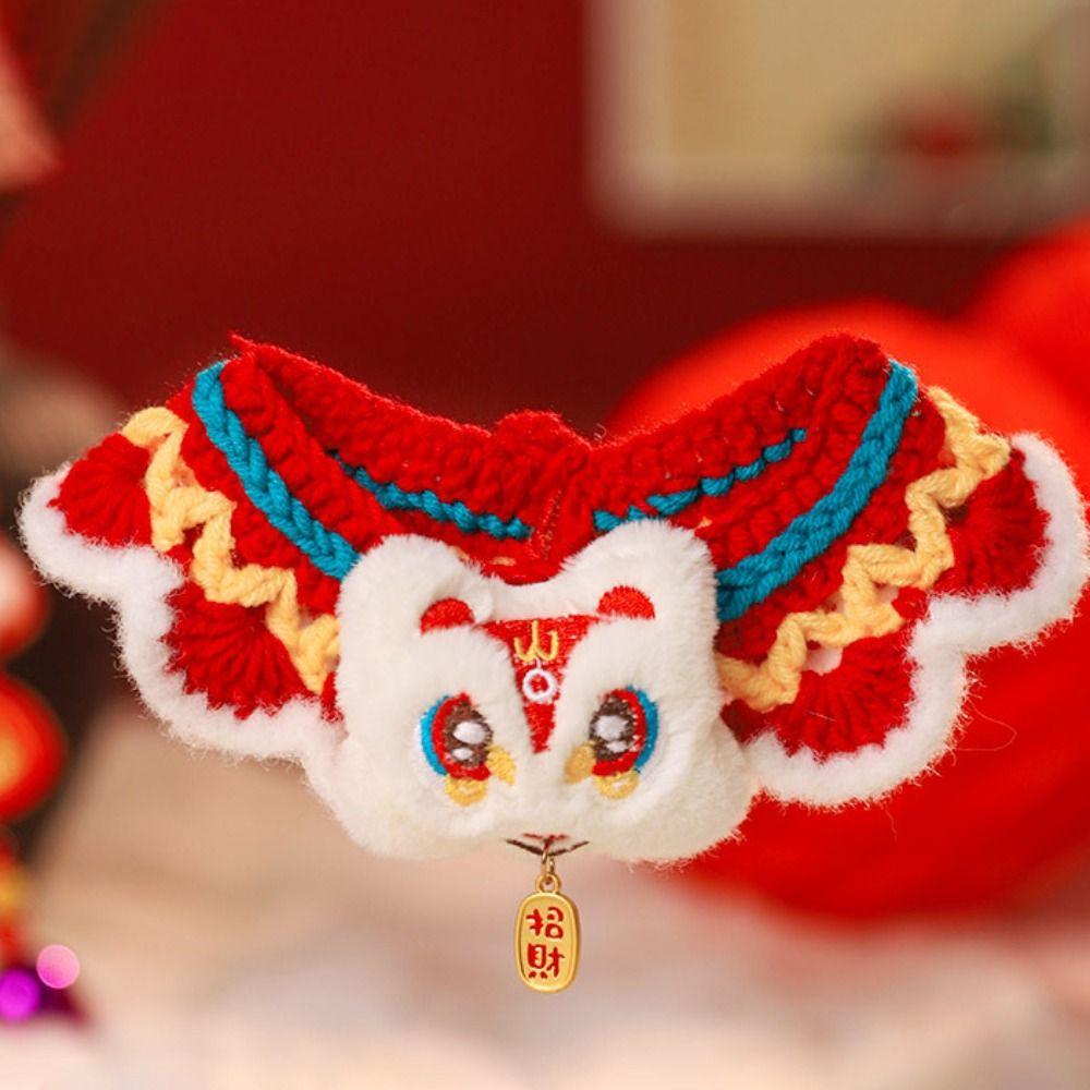 Chinese Style Spring Festival Lion Dance Cat Tie Adjustable Warm New Year Pet Collar Handmade Blessing Cat Knitting Scarf Puppy