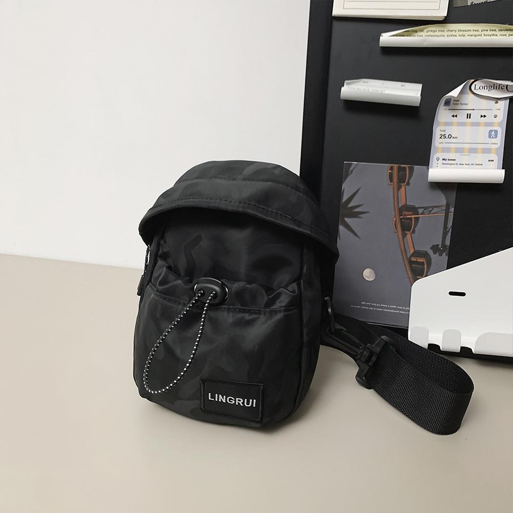

Neutral Style Small Shoulder Bag, Portable Mini Phe Bag, Trendy and Cool Chest Bag, Small Bag, Sports Shoulder Bag