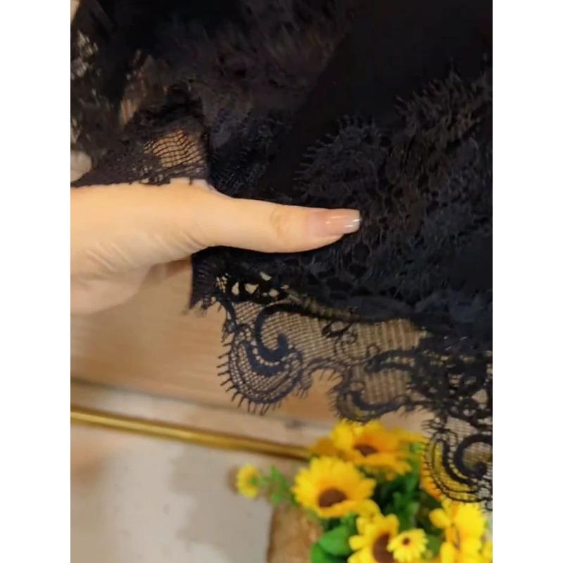 Loose Flesh-covering Lace Splicing Korean Version Round Neck Mid-length Age-reducing Short-sleeved T-shirt Top for Women