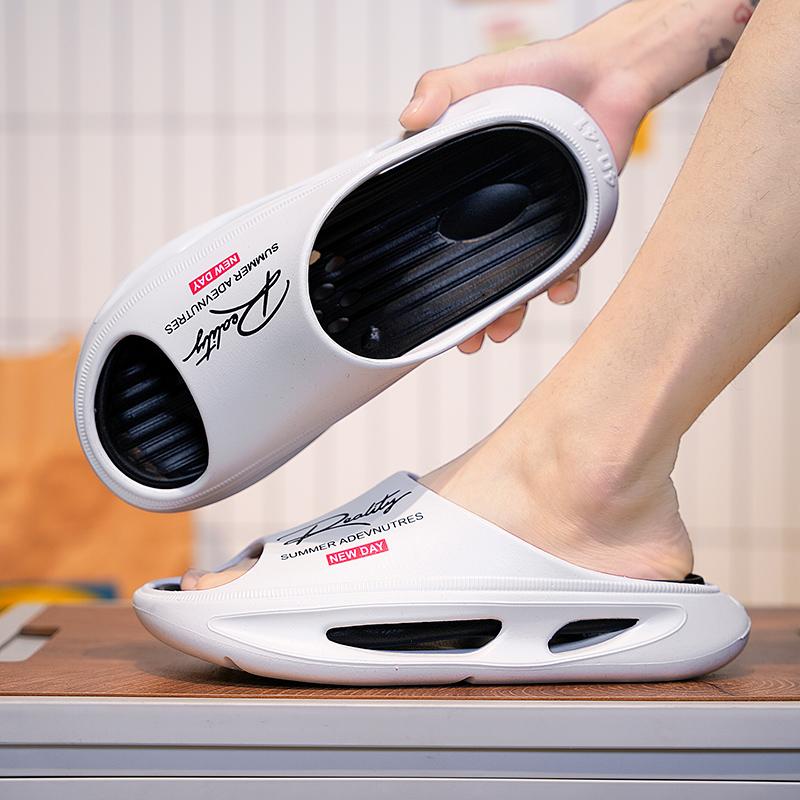 Fashion Summer Men's Indoor Outdoor Sandals Slippers Fashion Quirky Beach Casual Shoes Soft Bottom Massage Slippers Men's Big Size 45