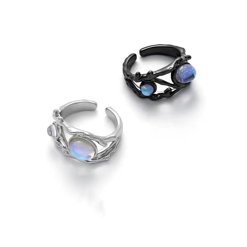 Elegant Moonstone Adjustable Retro Ring: Niche, High-End, Trendy European and American Design