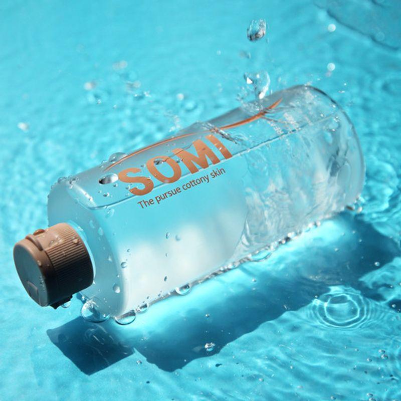 Somi Treat Aqua Toner 300ml Large Capacity Hyaluronic Acid Exfoliating Toner