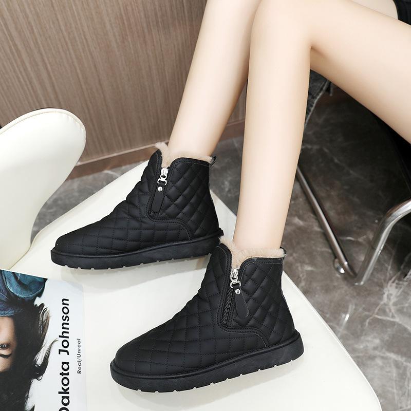 New Short Boots 2026 Winter Snow Boots with Mid Top Zipper and Velvet Shoes for Students  Board Shoes for Women