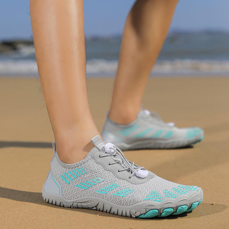 Outdoor Creek Shoes Lightweight Wading Shoes Beach Swimming Shoes Couple Casual Shoes Hiking Hiking Shoes