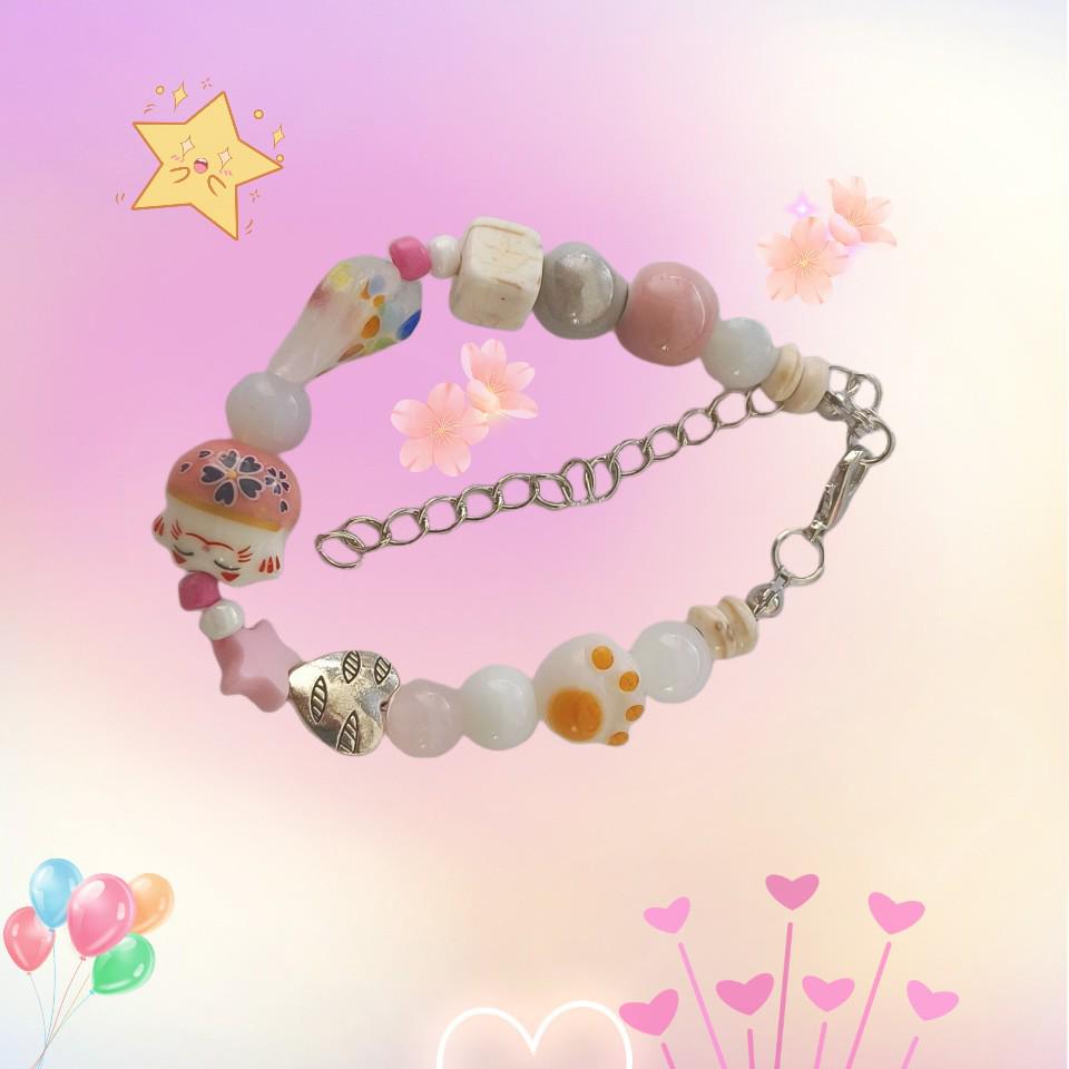 Dopamine Girl: Sweet & Versatile Beaded Necklace - Trendy, Luxurious Clavicle Chain for Women