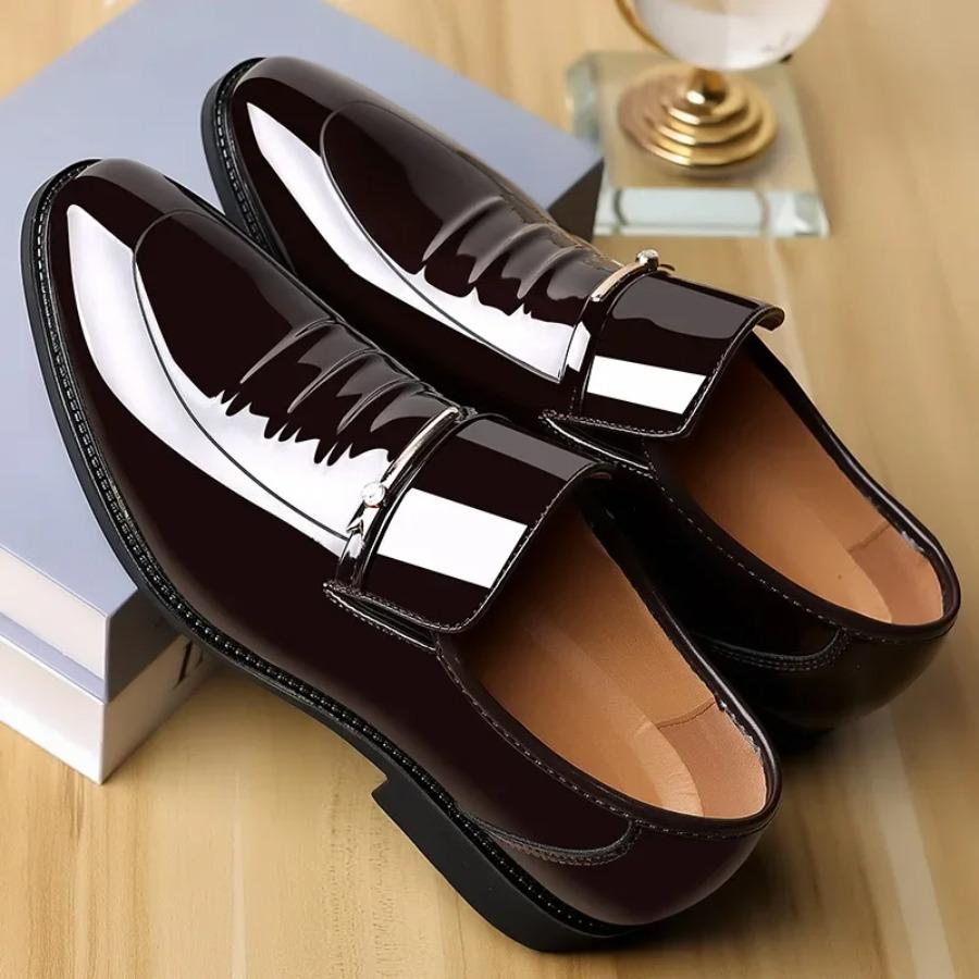 Men Patent Leather Shoes Business Shoes Casual Pointed Toe Slip On Loafers Men Luxury Party Wedding Plus Size Shoes