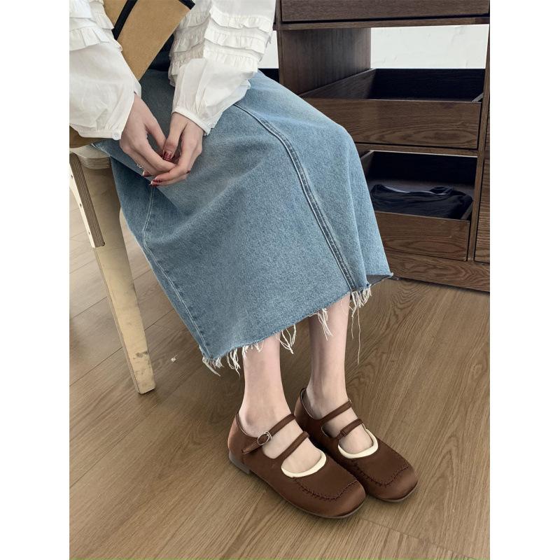 

Gentle wind shoes, lazy people with one foot, shallow mouth square head ladyshoes, women s versatile commuting, not tired feet, ballet shoes 39 коричневый