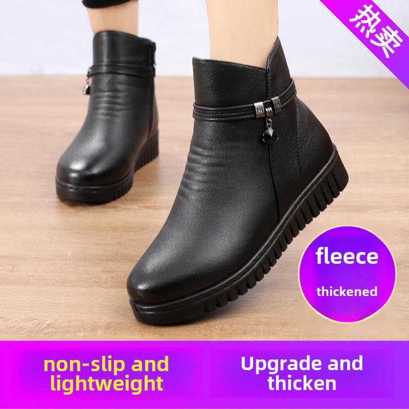 Women's Winter Cotton Flat Heel Short Boots - Non-Slip, Warm, Large Sizes 41-42 for Middle-aged & Elderly