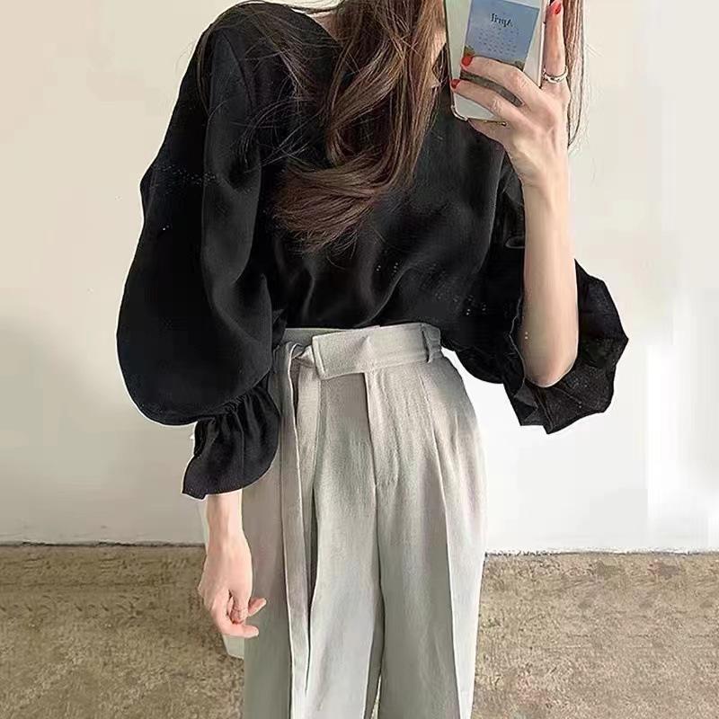 Korean chic retro niche design sense age-reducing top spring versatile round neck lantern long sleeve bottoming shirt women