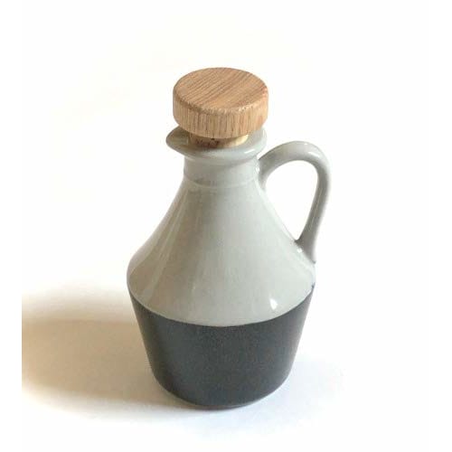 Kamoshika Douguten Ceramic and Cork Oil Pot (Black)