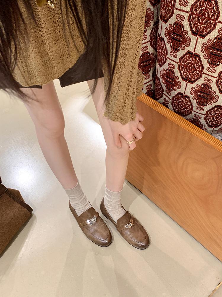 

Sheepskin version~ soft love super soft 2025 autumn and summer new sheepskin kelly buckle step heel lazy single shoes women s small leather shoes 35 коричневый