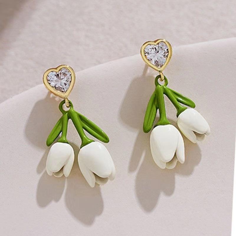 French Romantic Green Flower Asymmetric Tassel Drop Earrings New Design Jewelry for Women's or Girl’s Sweet Ear Accessories