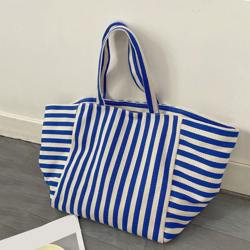 

Модная контрастная цветная сумка-шоппер большой вместимости Новая модная полосатая сумка подмышку для путешествий Сумка на плечо для женщин 31x24x32.5cm