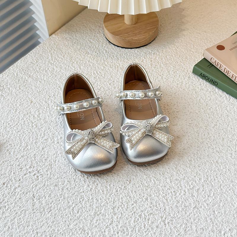 

Girls Leather Shoes Round Toes Sweet Bows Kids Flat Shoes Non-slip Ins Trendy Children Princess Dance Shoes Soft Sole Hook&loop 22 серебряный