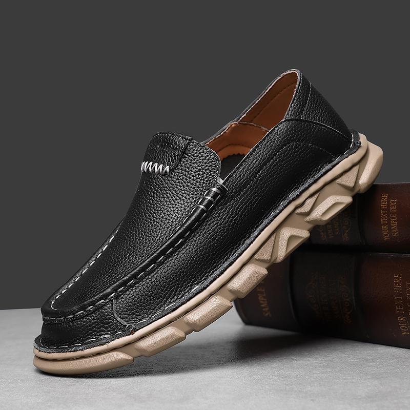 Fashion Classic Men Breathable and Non Slip Outdoor Soft Soled Loafers Brand New Men Comfortable Genuine Leather Business Leather Shoes