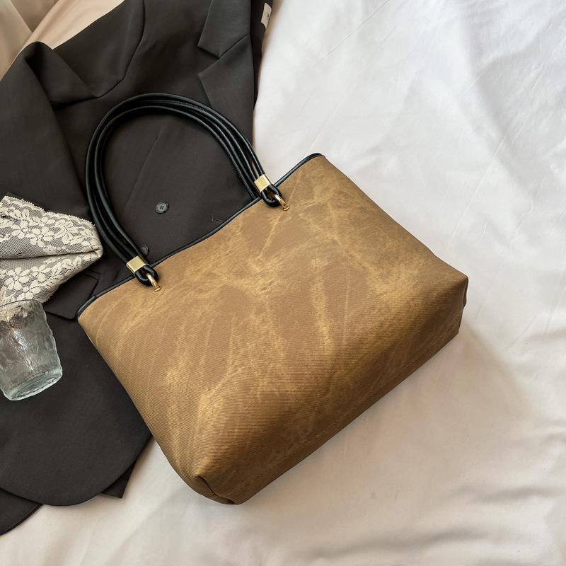 Women's Bag Autumn New Large-capacity Student Class Commuter Bag Portable Tote Bag Underarm Shoulder Bag