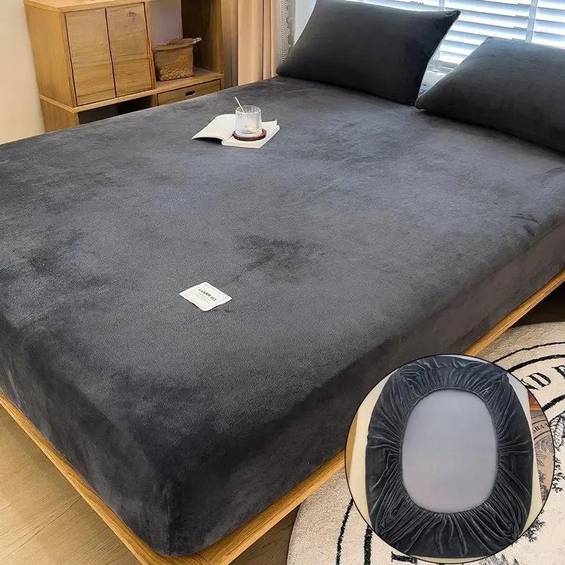 Yumuşak Sıcak Peluş Fitted Sheet Elastik Yatak Örtüsü Kabarık Mercan Polar Yatak Örtüsü Kış Çift Lüks Çift Kişilik Yatak Örtüsü