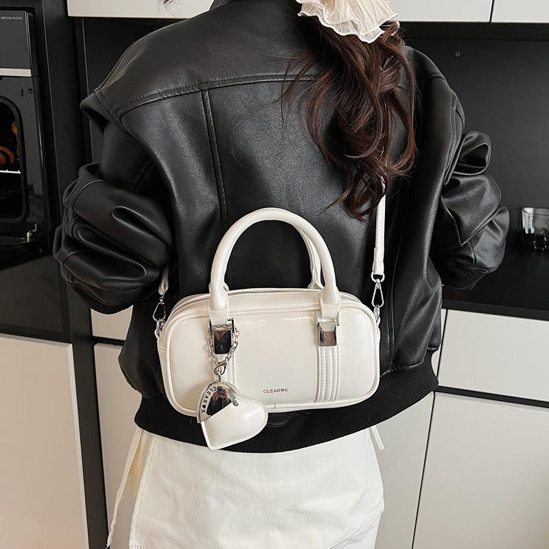 Premium Texture Portable Small Bag Women's New Fashion Versatile Shoulder Pillow Bag Commuter Messenger Bag