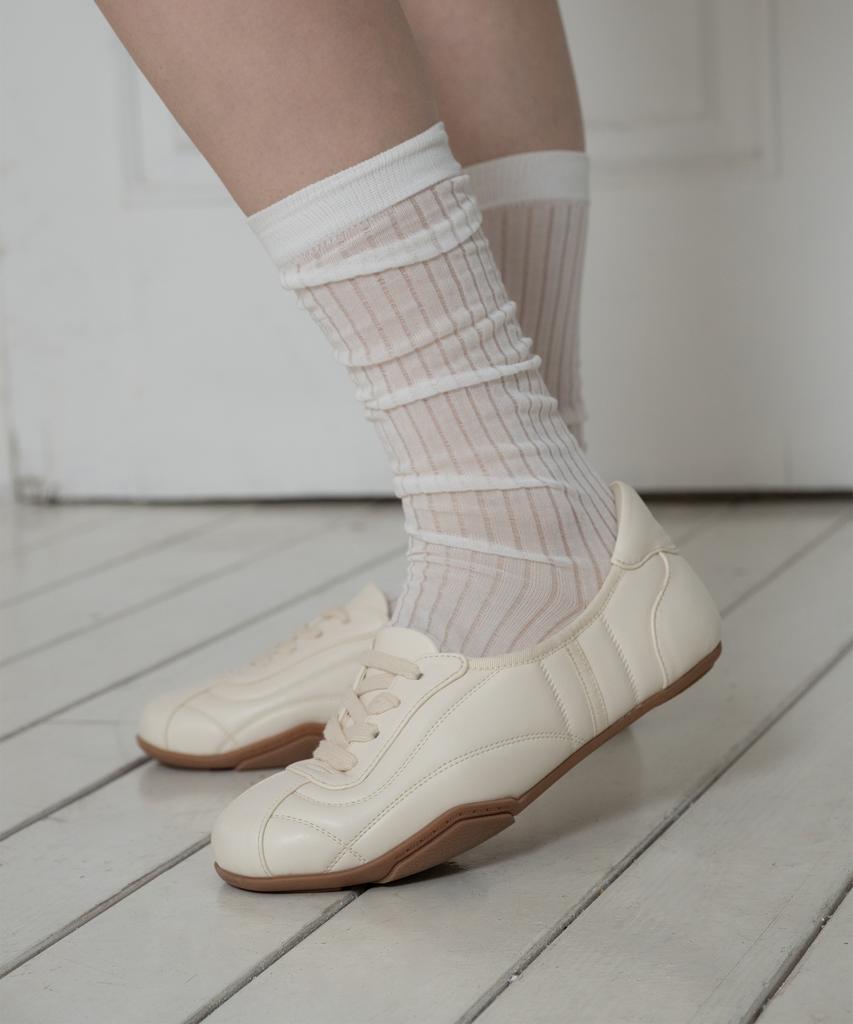 Ihcnik R. 901 Whispering Sneakers / Ivory