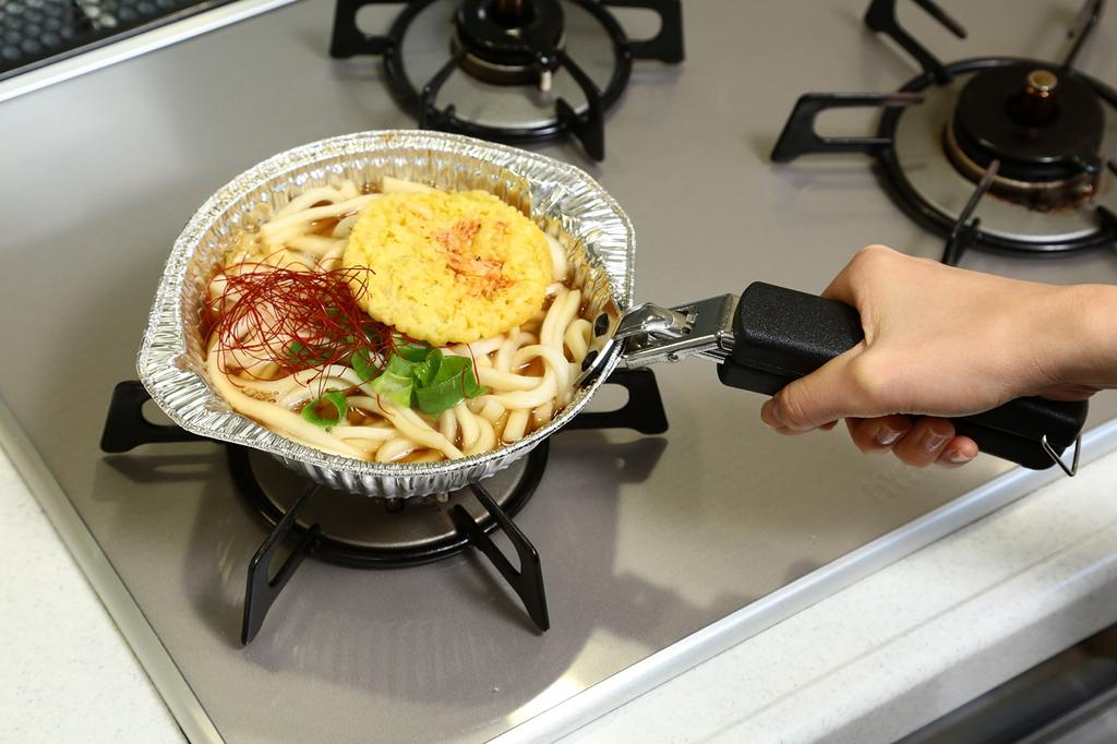 Felio Frying Pan Handle, Potholder, Black, 17.5cm, Holds Pans Upside or Down, Non-Slip, Includes Storage Hook, Dishwasher Safe, F8820 (1 Piece)