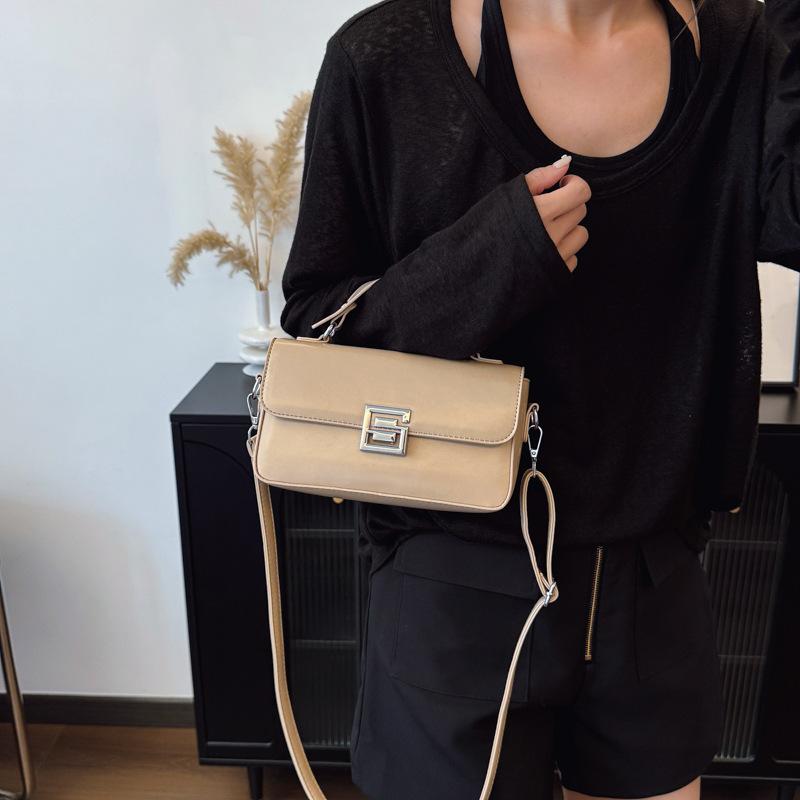 New Fashionable Light Luxury Simple Solid Color Baguette Bag Portable Shoulder Crossbody Trendy Women's Bag