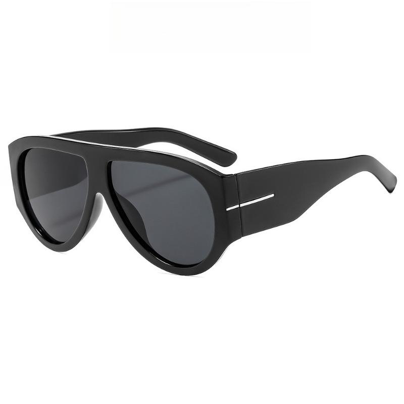 New Trendy Oversized Large Frame Y2K Cat Eye Sunglasses for Women Vintage Retro Oval Gradient Sunglasses UV400 Decoration Shades