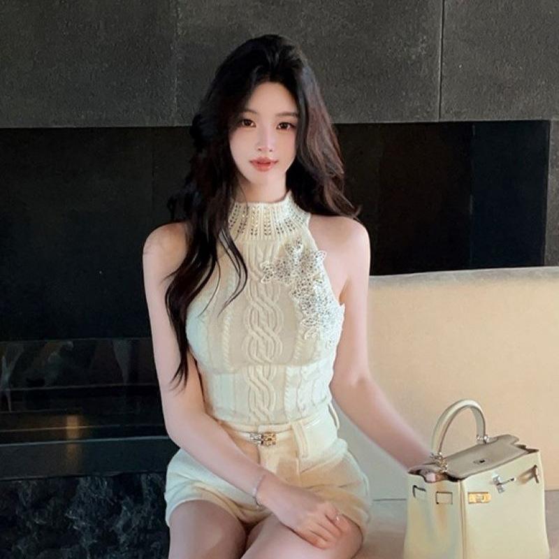Pure desire diamond-encrusted lace semi-turtleneck sleeveless knitted vest spring and summer waist and thin Spice Girl sexy versatile top