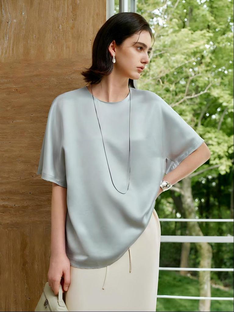 Women's Lightweight Silk-Blend Round Neck Short-Sleeve Summer Top