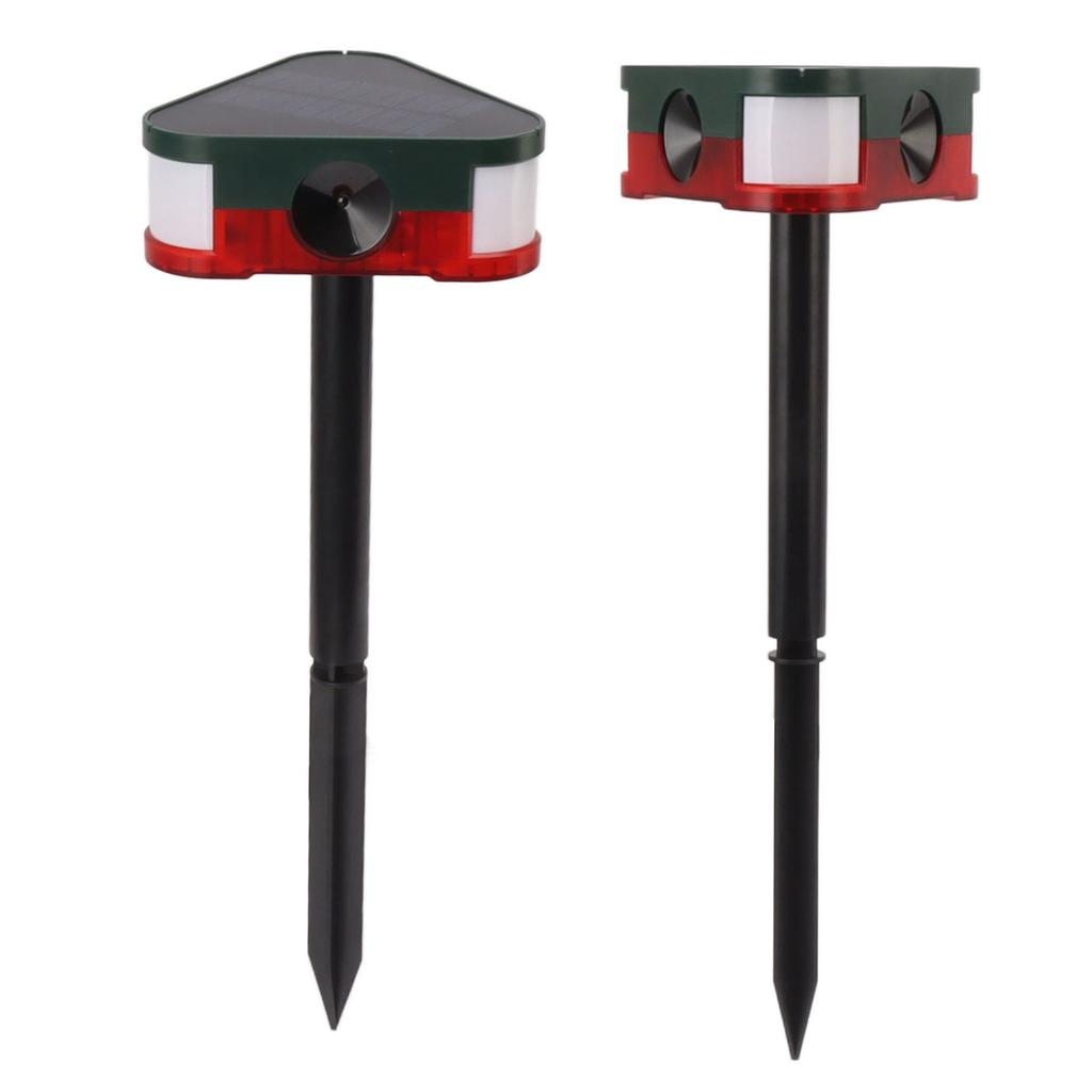 Solar Animal Repeller Alarm Long Range Sound Light Outdoor Infrared Sensor Alarm with Remote