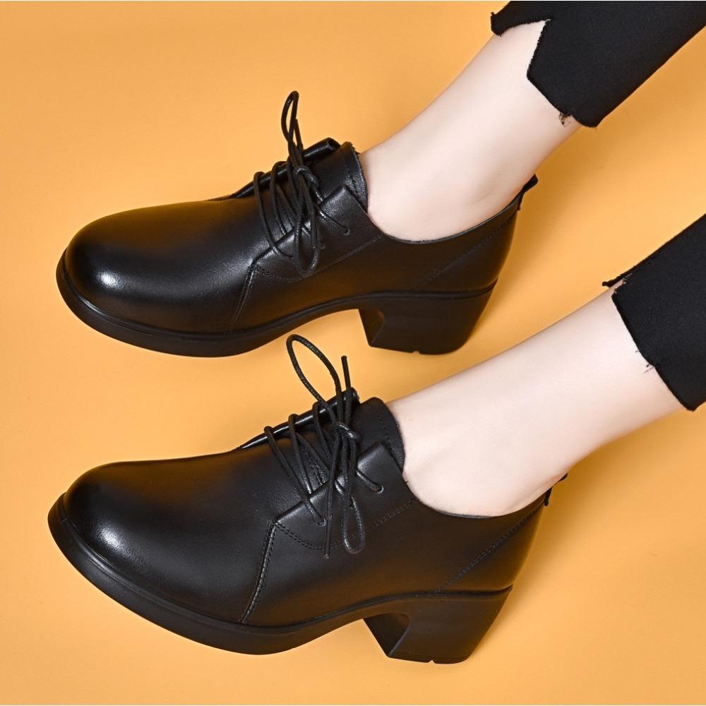 Loafers Women's Spring Autumn Round Head Lace-up Leather Shoes Women's New First-layer Cowhide Thick Heel Commuter Work Shoes