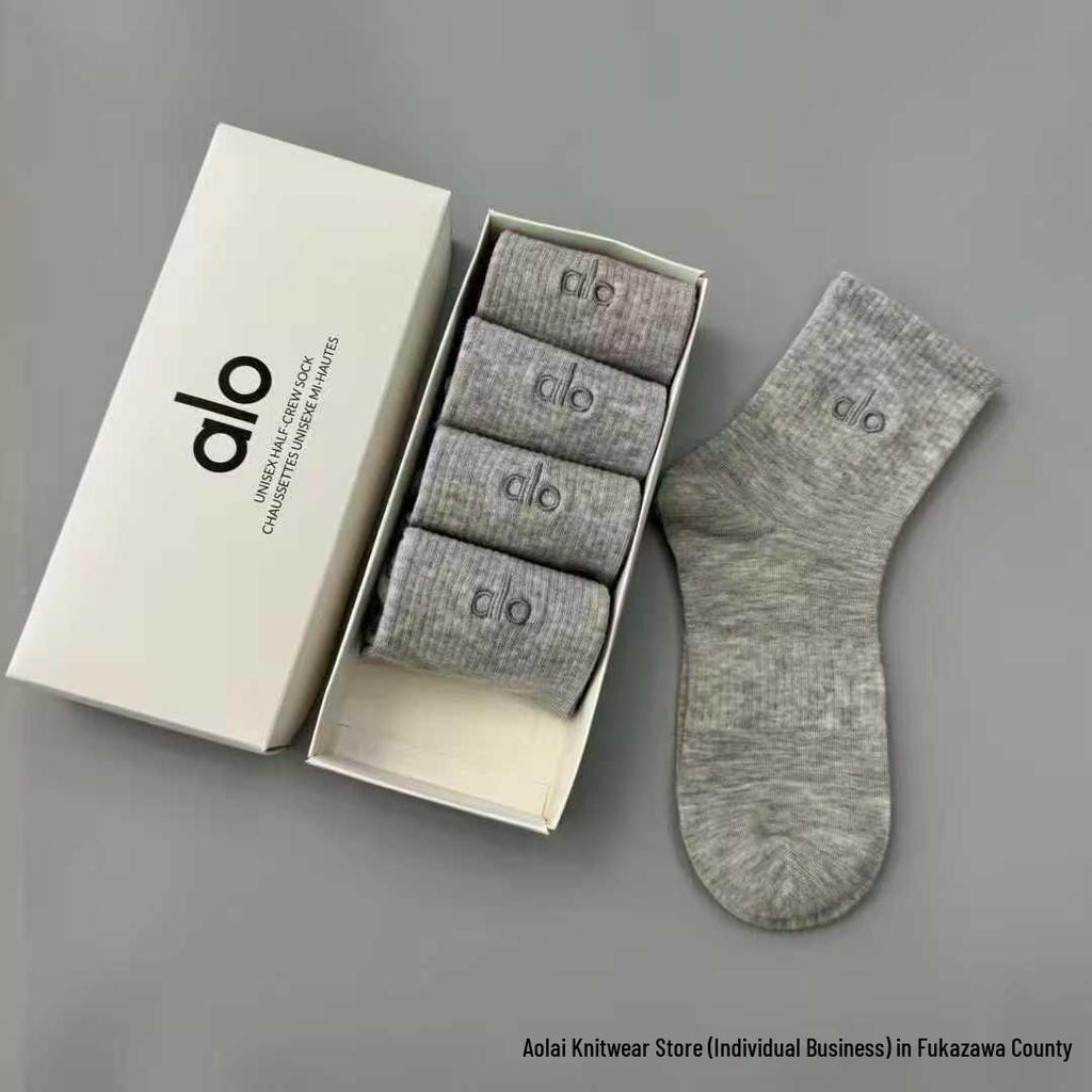 Scatola Regalo Unisex: Calzini in Cotone Ricamati a Metà Polpaccio - Nero, Bianco, Grigio, Traspiranti, Moda Sportiva
