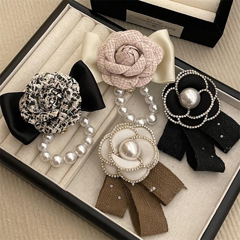 Small Fragrant Shiny Bead Bow Camellia Brooch Black Mourning Bow Tie Brooch