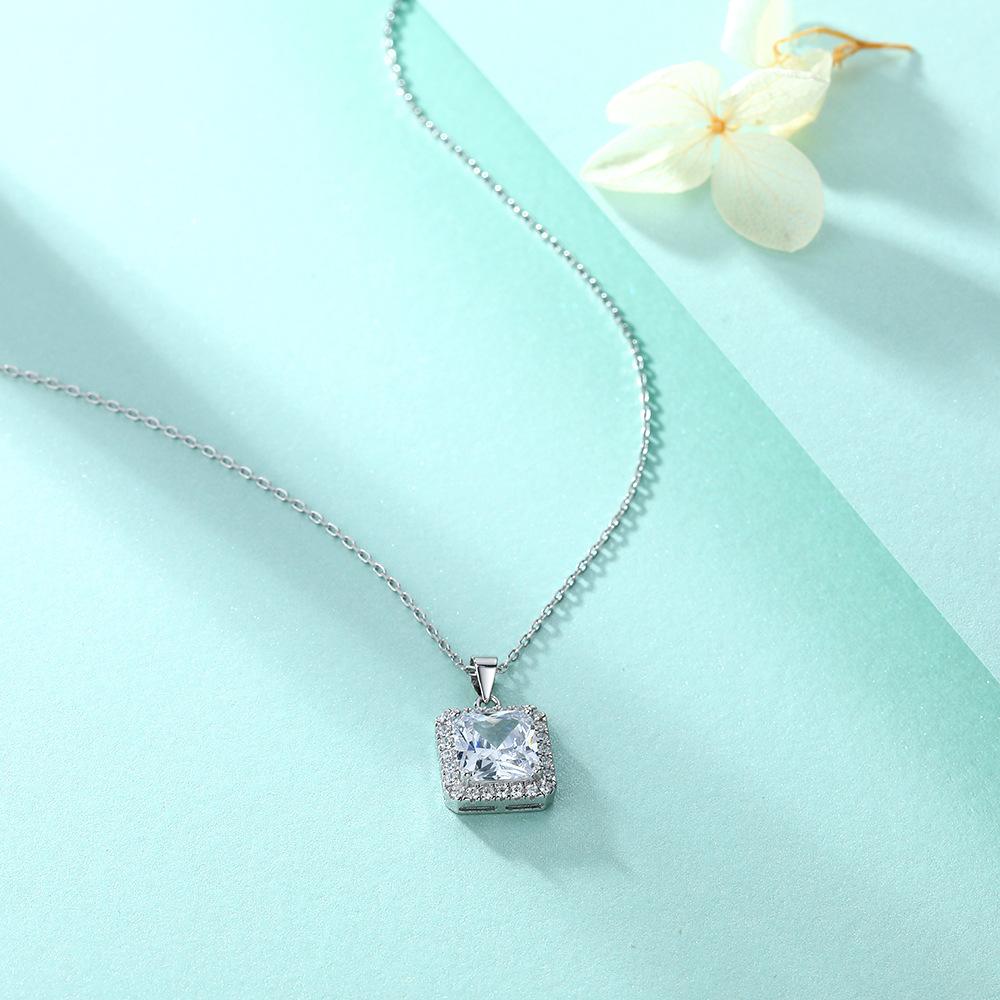 925 sterling silver square pendant, European and American style square diamond zircon necklace, high sense women's collarbone chain ins