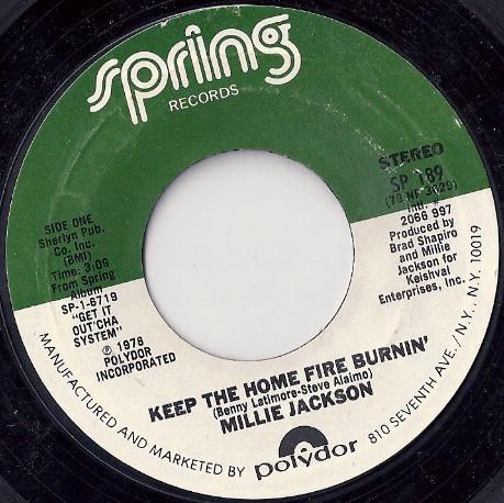 

7inch Record MILLIE JACKSON - Keep The Home Fire Burnin / Logs A SP89 Spring Records 1978 US Soul/Funk Used
