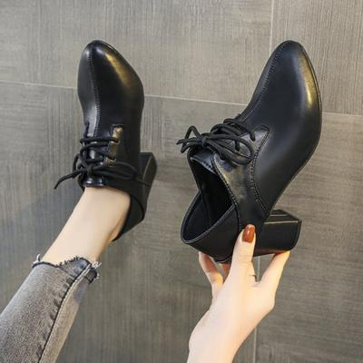 Spring/Summer New Pointed Small Leather Shoes for Women, Retro, Thick Heel, Lace Up, Large Single Shoes for Women