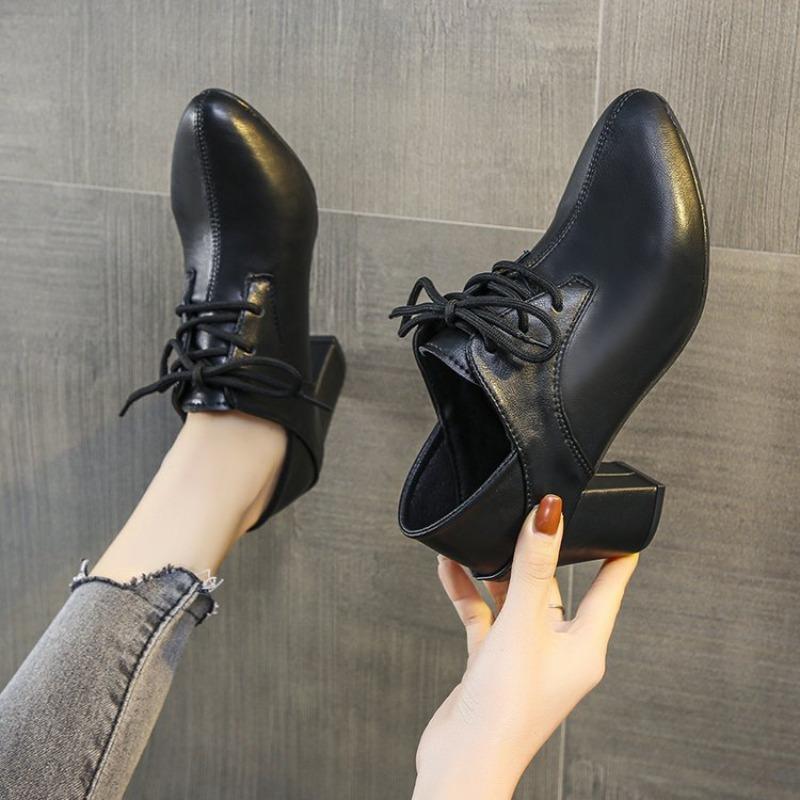 Spring/Summer New Pointed Small Leather Shoes For Women, Retro, Thick Heel, Lace Up, Large Single Shoes For Women