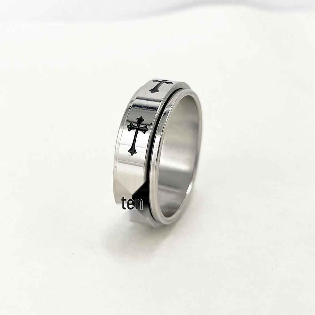 Rotatable Stainless Steel Decompression Ring with Engraved Pattern - Fashionable, Simple Jewelry.