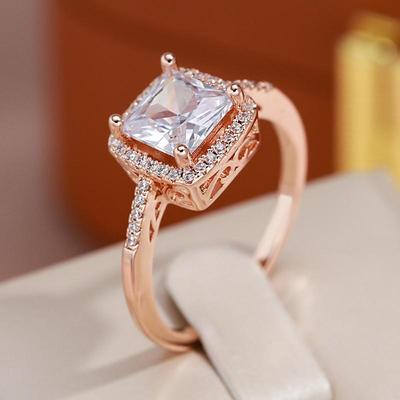 Volle Zirkon Stereo Quadrat Gold Farbe Geometrische Ringe Frauen Luxus Hochzeit Schmuck Klassische Bling Zubehör