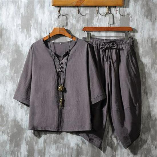 Men's Retro Chinese-Style Cotton & Linen Buttoned Three-Quarter Sleeve T-Shirt and Shorts Set