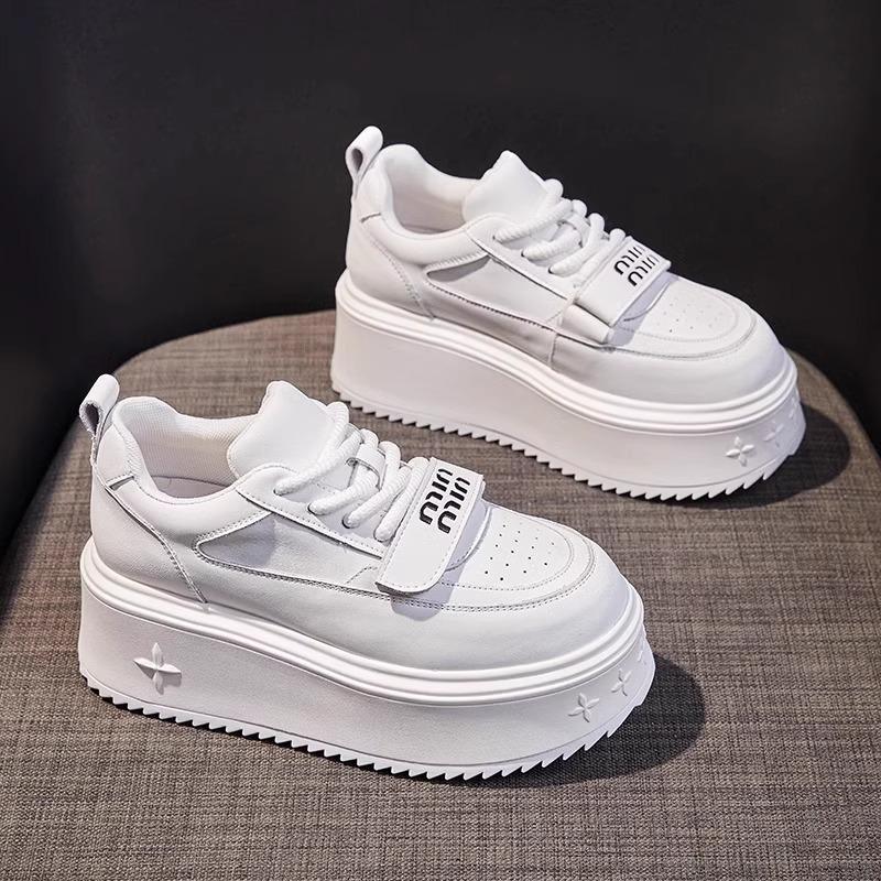 Small man thick-soled heightening little white shoes women's shoes 2025 new muffin shoes versatile ins trendy casual sports shoes