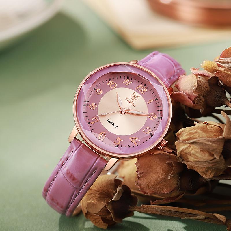 Pinduoduo Women's Digital Quartz Watch, Student-Friendly, with Thin Strap & Large Dial